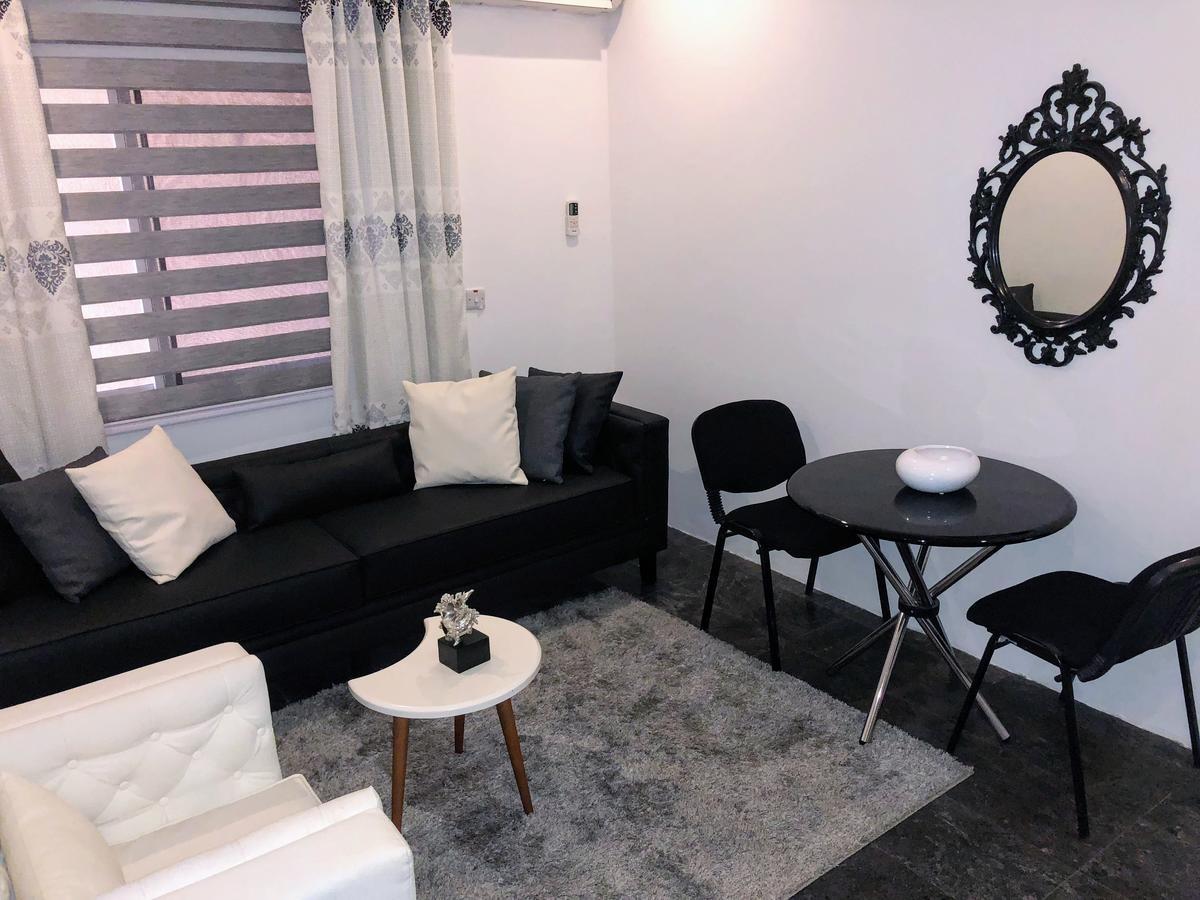 Nicotel Apartments Абуджа Екстериор снимка